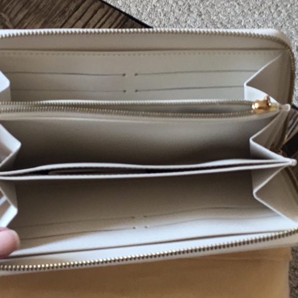 Louis Vuitton Monogram Cuir Verni zippy wallet - Picture 4 of 8